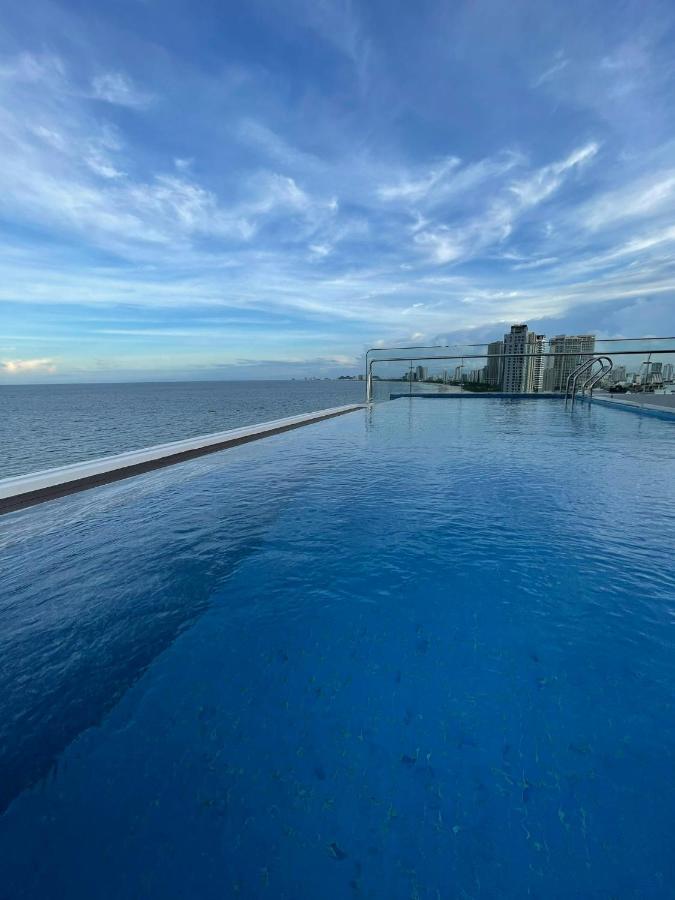 De Lamour Hotel Da Nang Exterior photo