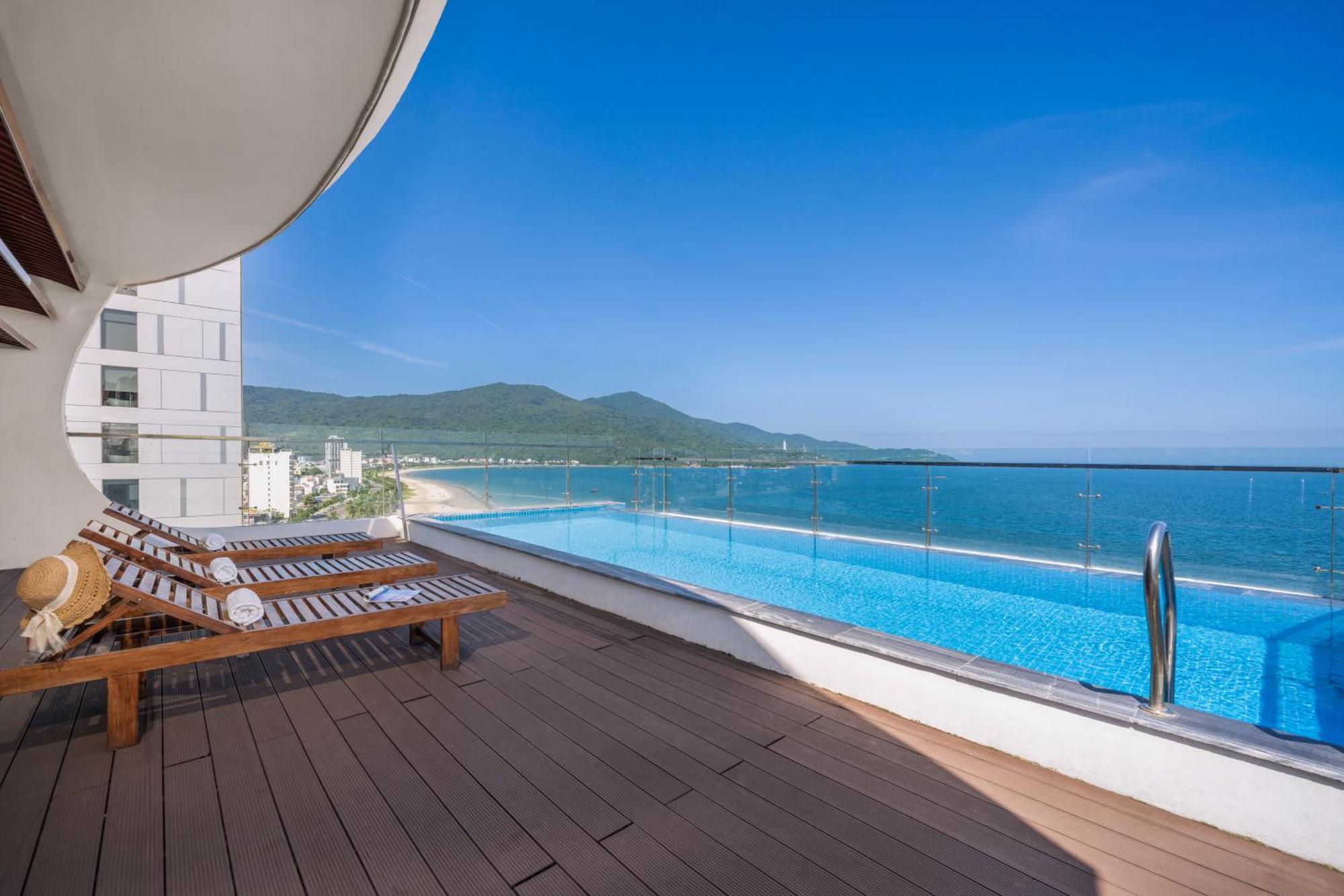 De Lamour Hotel Da Nang Exterior photo