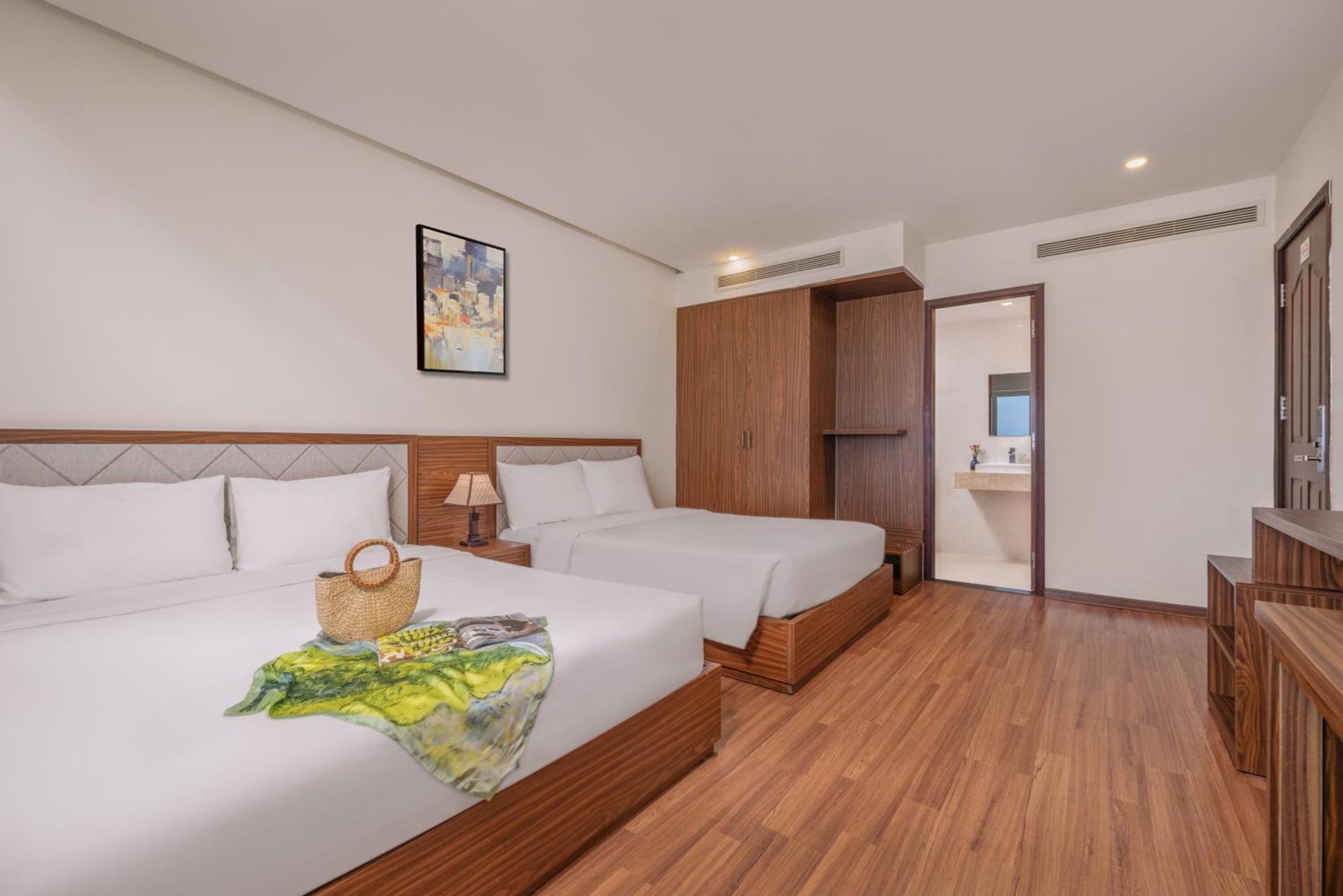 De Lamour Hotel Da Nang Exterior photo